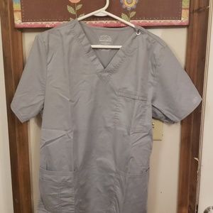 Cherokee Tops - Small Cherokee scrub top Cherokee Tops - Small Cherokee scrub top